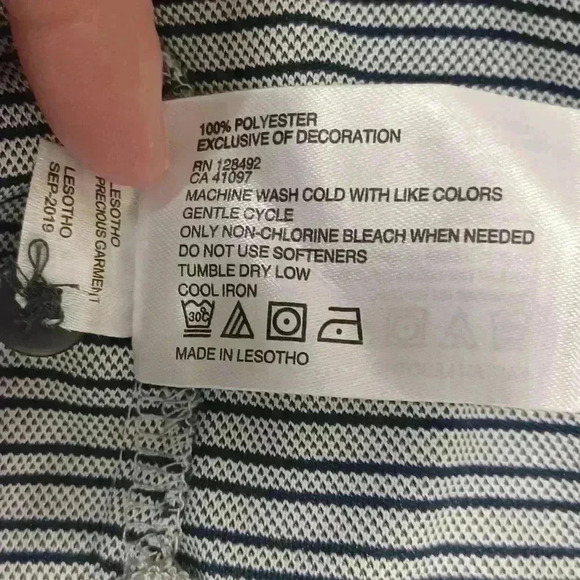 Greg Norman  Polo Golf Shirt Mens Large Grey Black Stripe Sportswear - Picture 8 of 10